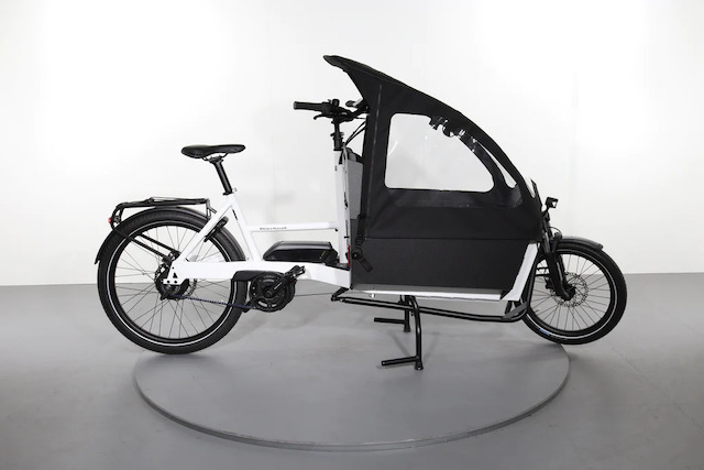 RIESE&amp;MÜLLER TRANSPORTER2 65 VARIO / True White / Unisize / BATTERIE 545Wh / INTUVIA 100 / BOX / SIEGE ENFANT DOUBLE / CAPOTE POUR ENFANTS / PORTE BAGAGE / ( Code configuration F01243_4001040905081511 ) / DEMO BIKE AVEC 52km